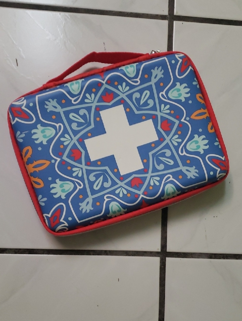 Like new outdoor "First Aid" to go pouch, refillable